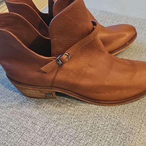 Sam Edelman slip on Brown Leather Ankle Booties size 6 - Picture 1 of 10